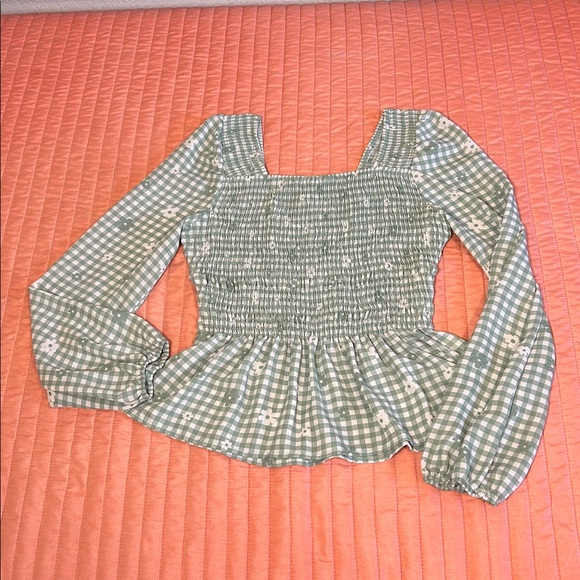 Altar’d State Green White Gingham Floral Smocked Women's Top size Small - Picture 13 of 14